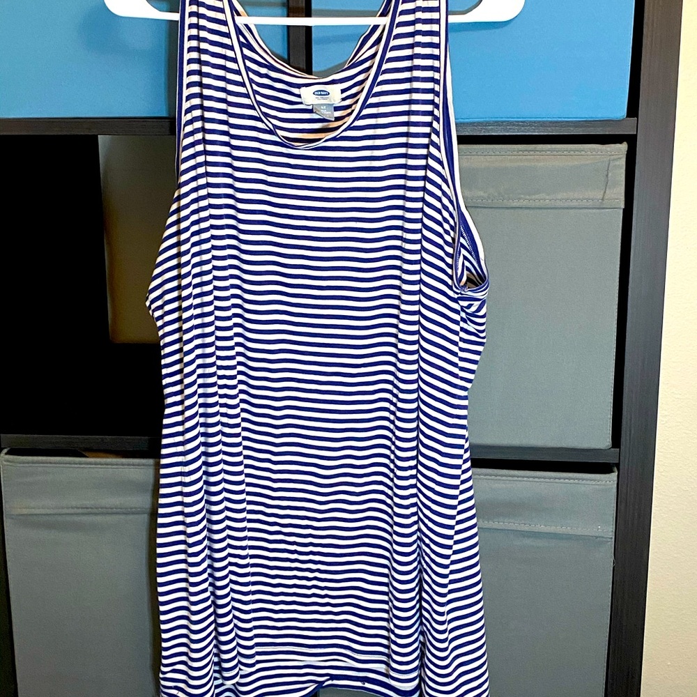 Sleeveless Old Navy Striped Top
